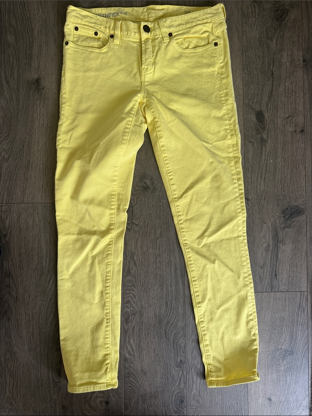Bright Yellow Skinny Jeans